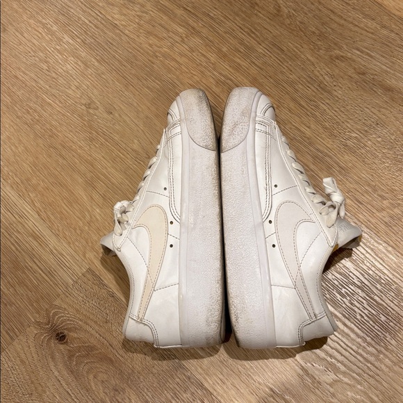 Nike Blazer Platform Low - All White Leather - Picture 5 of 8